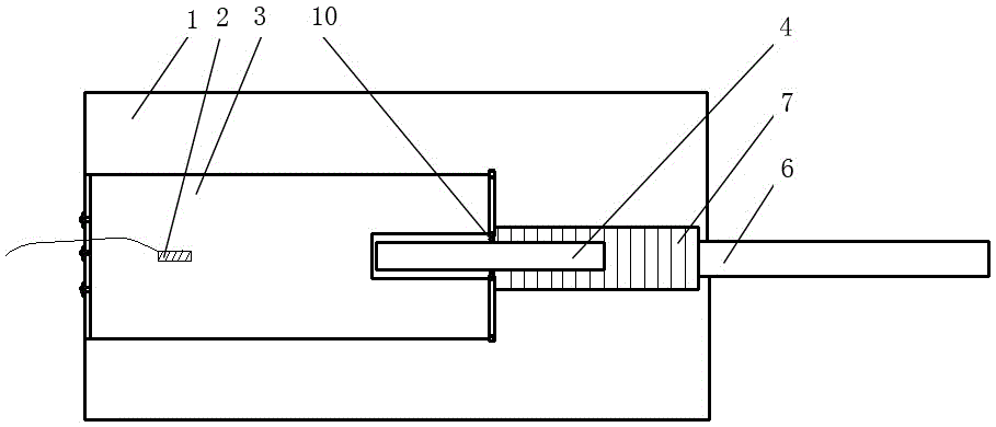 Wide range fiber grating displacement sensor capable of adjusting measuring range and precision