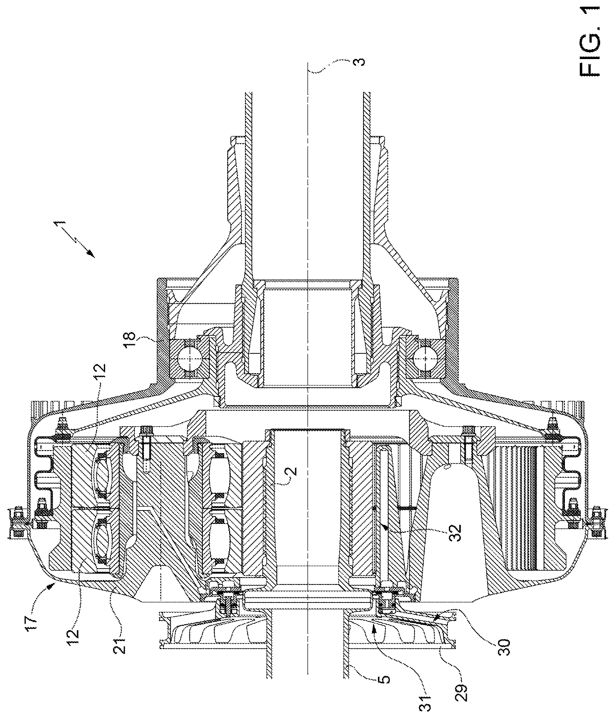 Oil transfer assembly, to let lubricating oil flow from a stationary part to a rotating part, in particular for an epicyclic transmission
