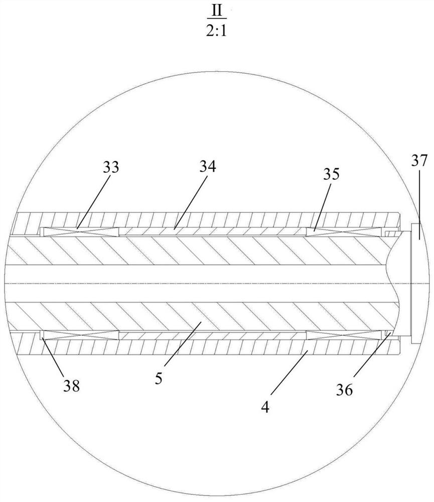 Model support and coupled roll drive device for unsteady dynamometric wind tunnel tests
