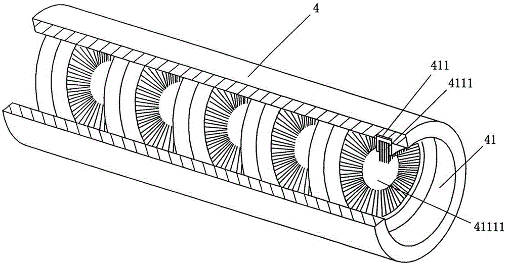 Steel pipe cleaning device