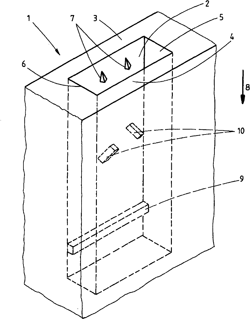 Continuous casting mold with coolant channel