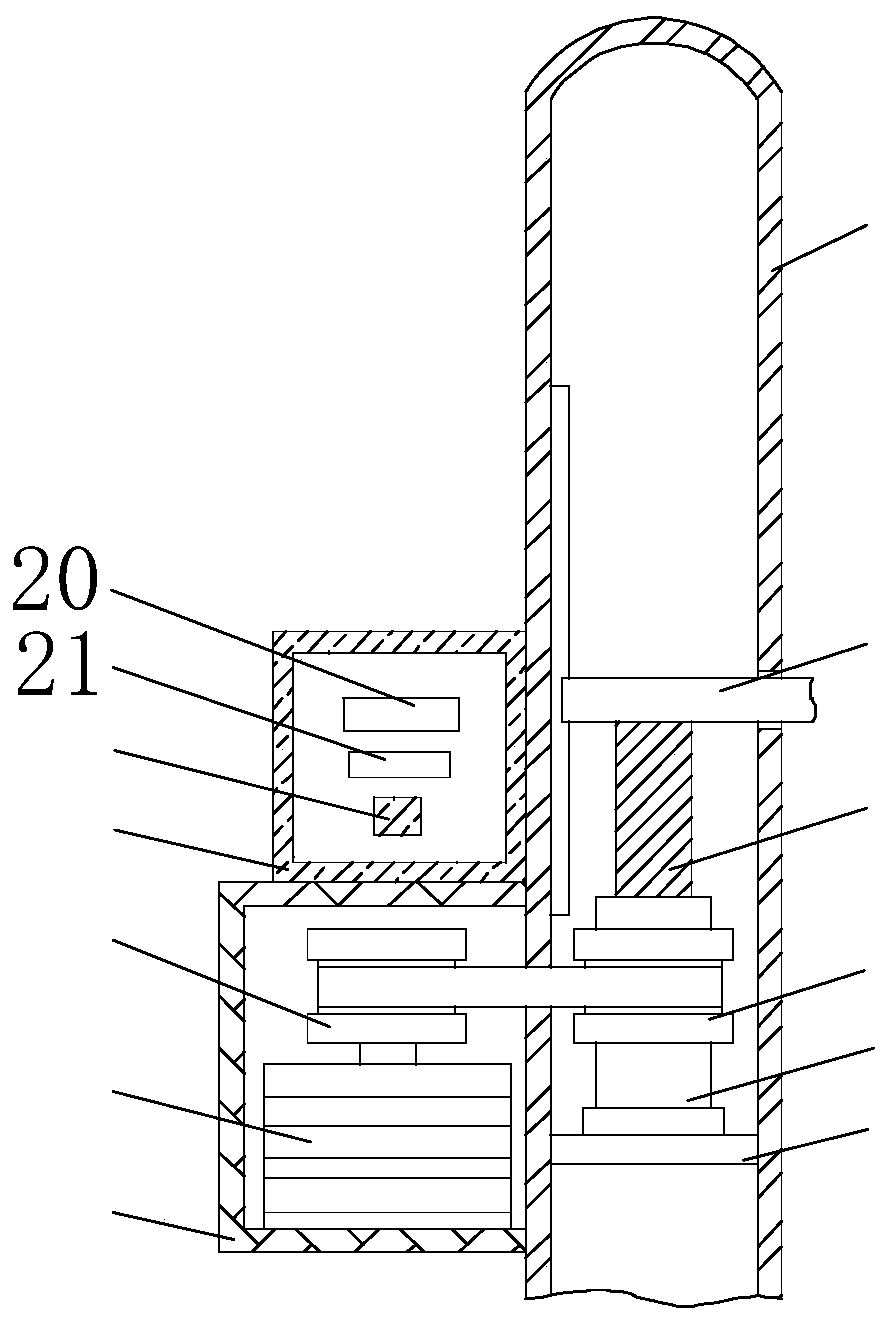 An intelligent identification camera monitoring device capable of automatically detecting abuse of children