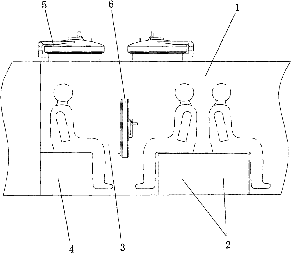 Extravehicular conversion cabin device of underwater vehicle staff