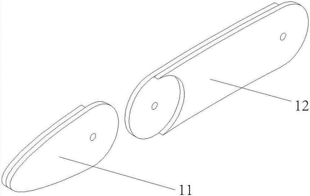 Self-adaptive wing structure with changeable bending