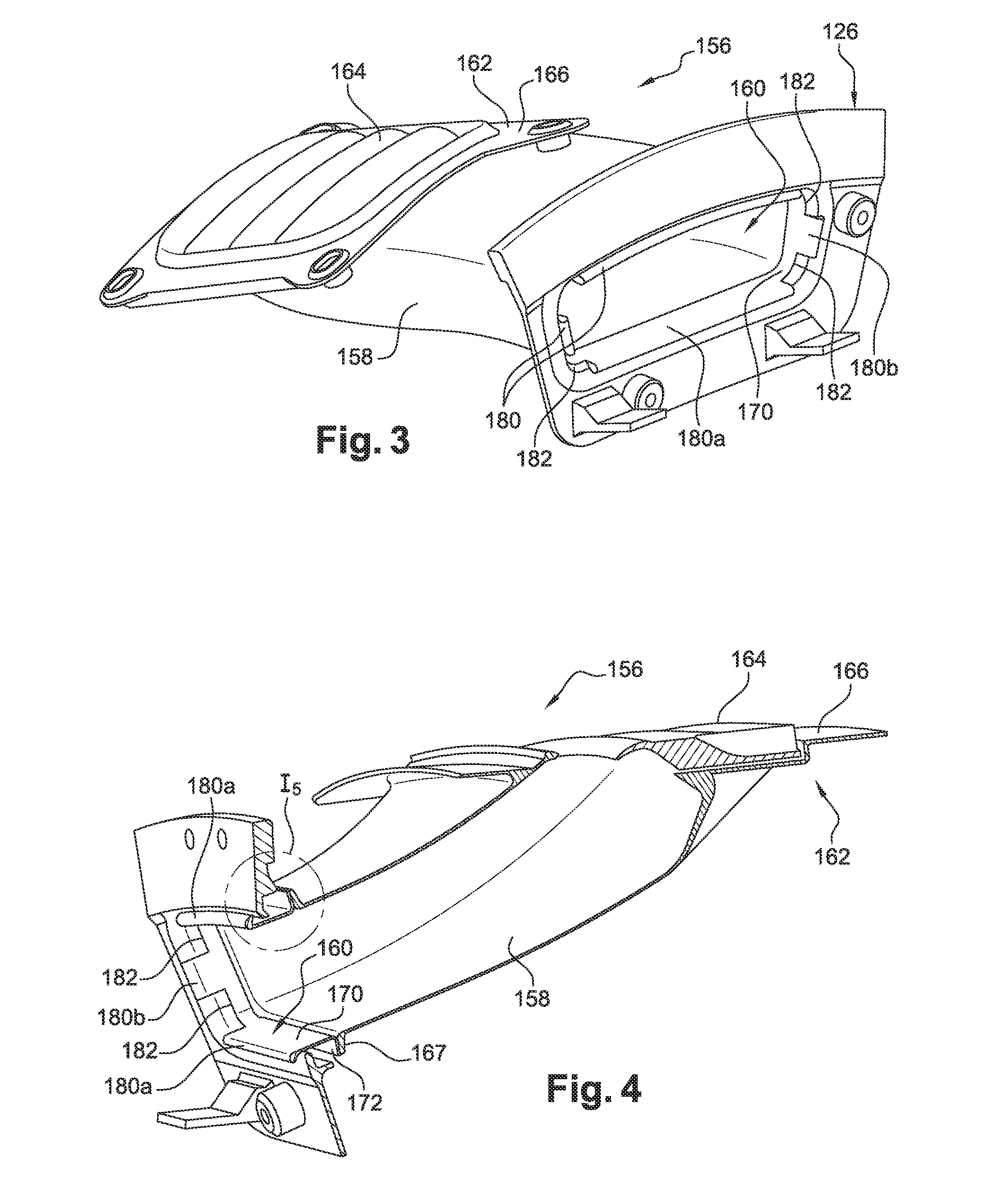 Attachment of a discharge conduit of a turbine engine