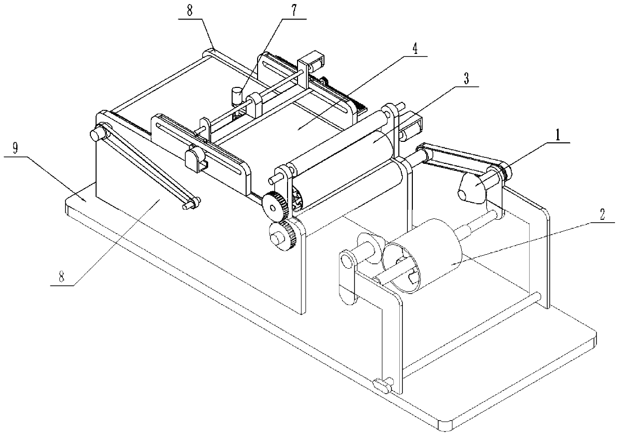 Cloth cutting device for textile production