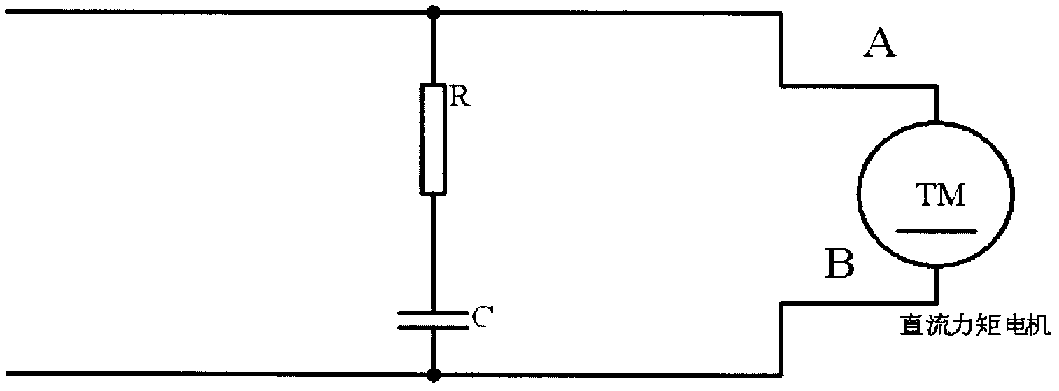 Coupling peak absorption circuit at input end of motor