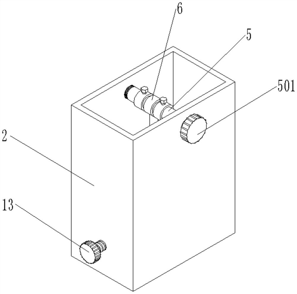 Automatic anti-rollover device for engineering vehicle