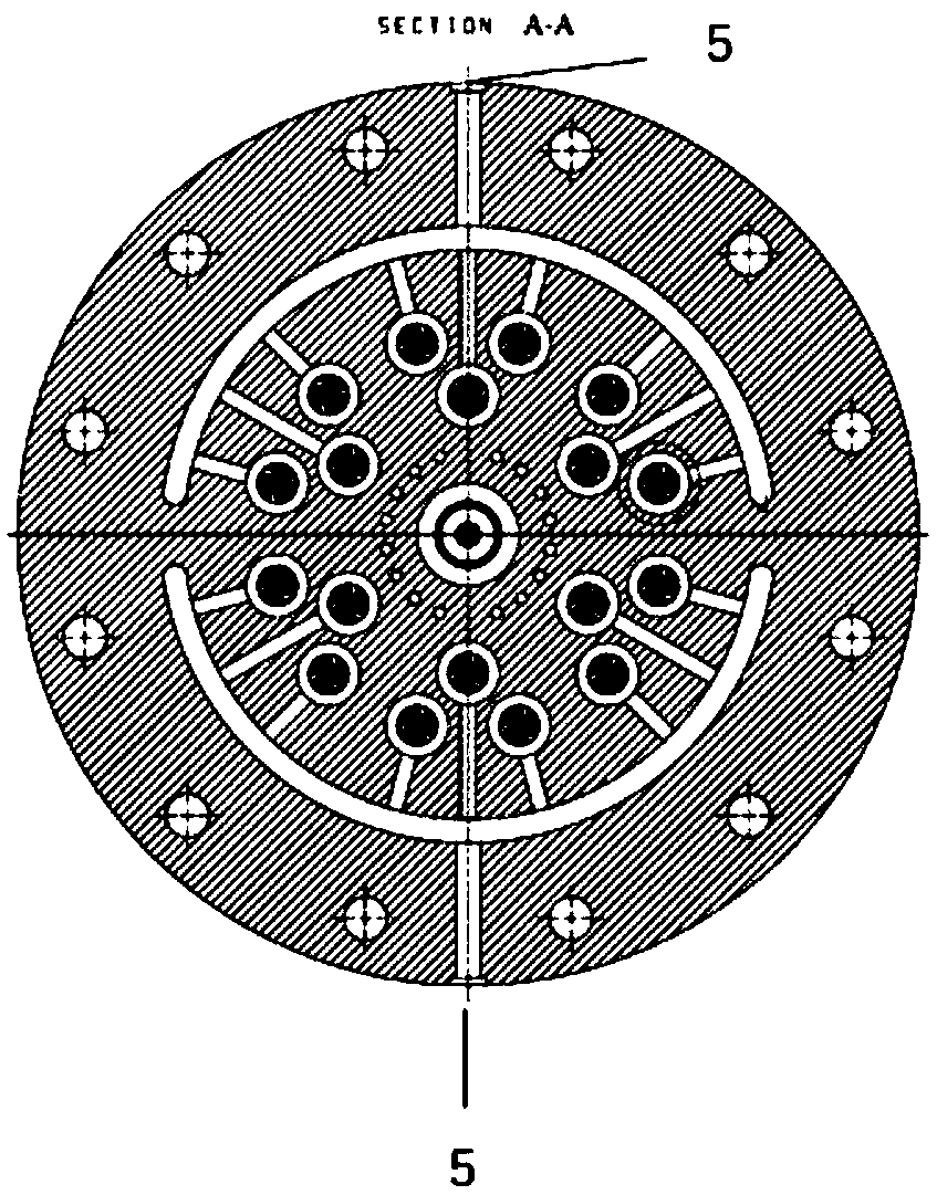 Modular rocket engine propellant offset jetting panel capable of achieving threaded connection