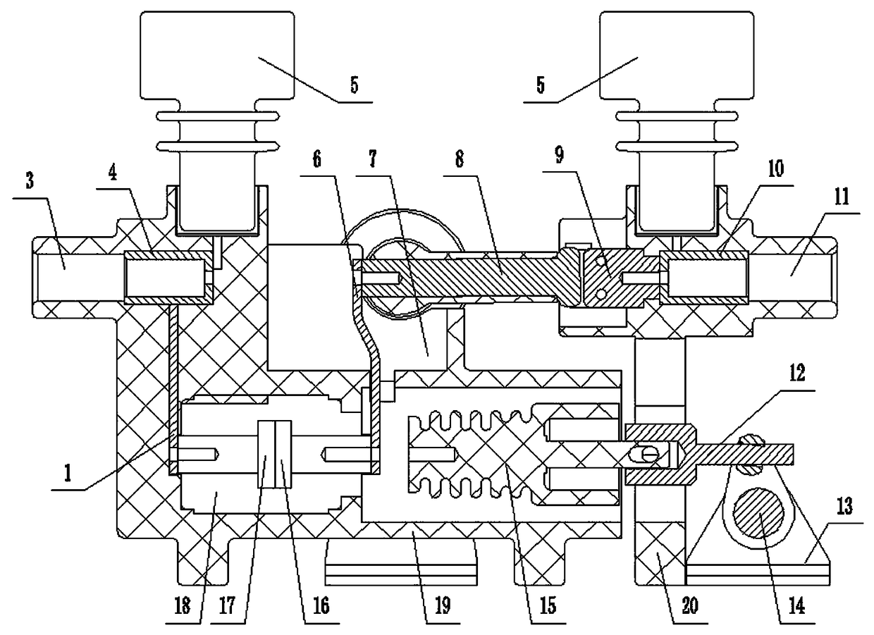 A main circuit drive structure for an outdoor column switch