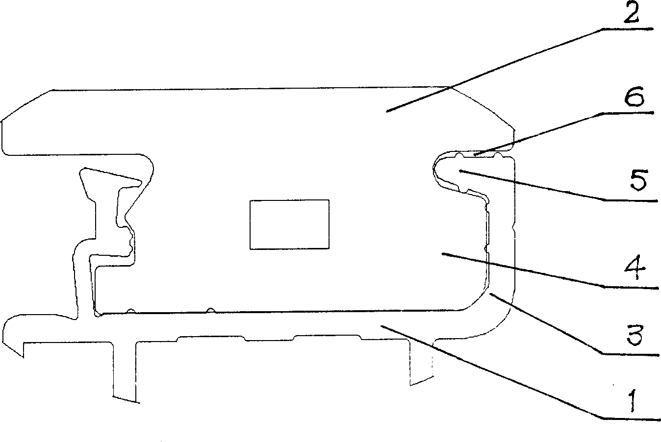 Pulling on press type composite shape bar of aluminum and wood, and fabricating method