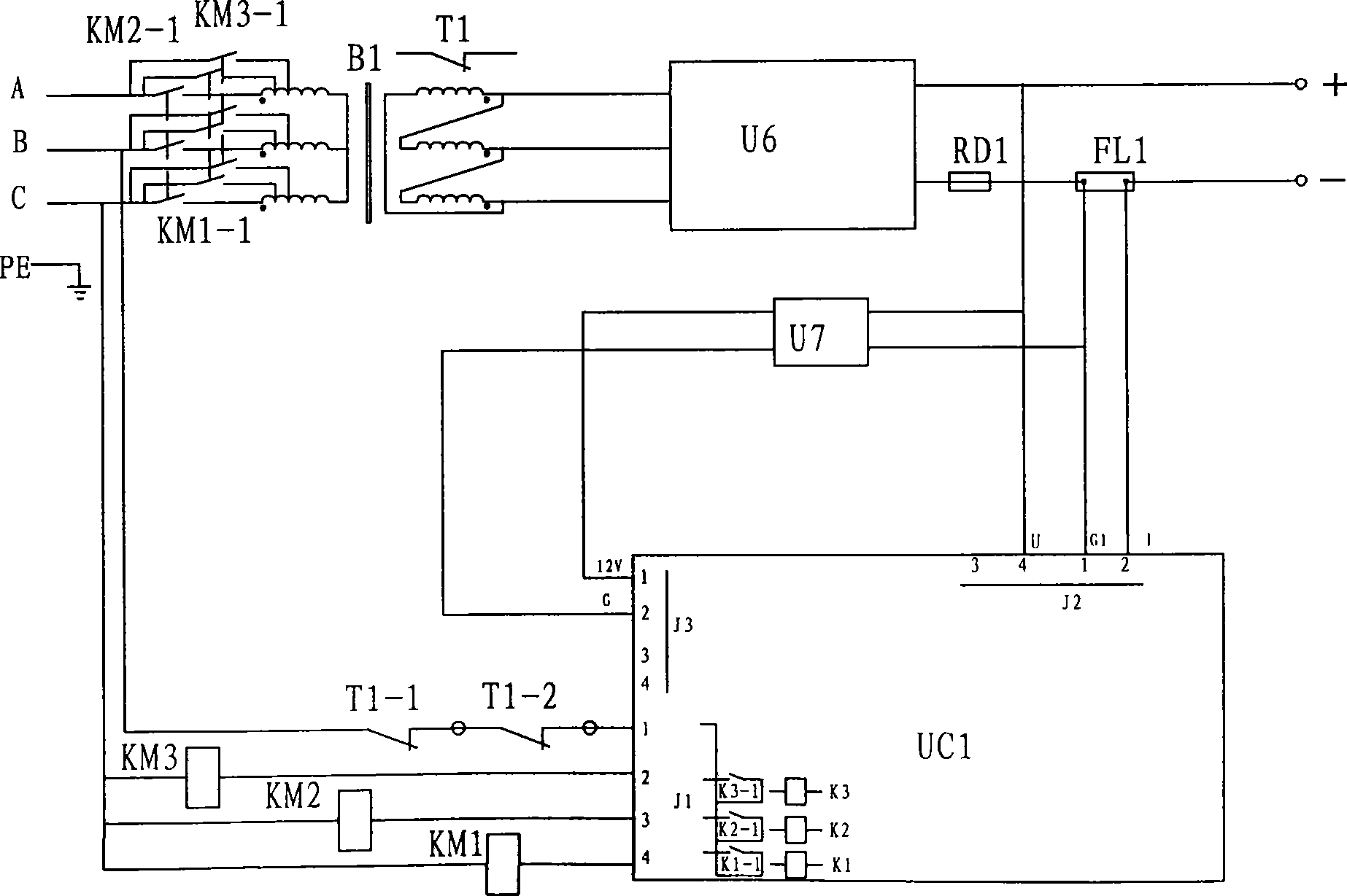 Automatic charger of traction accumulator