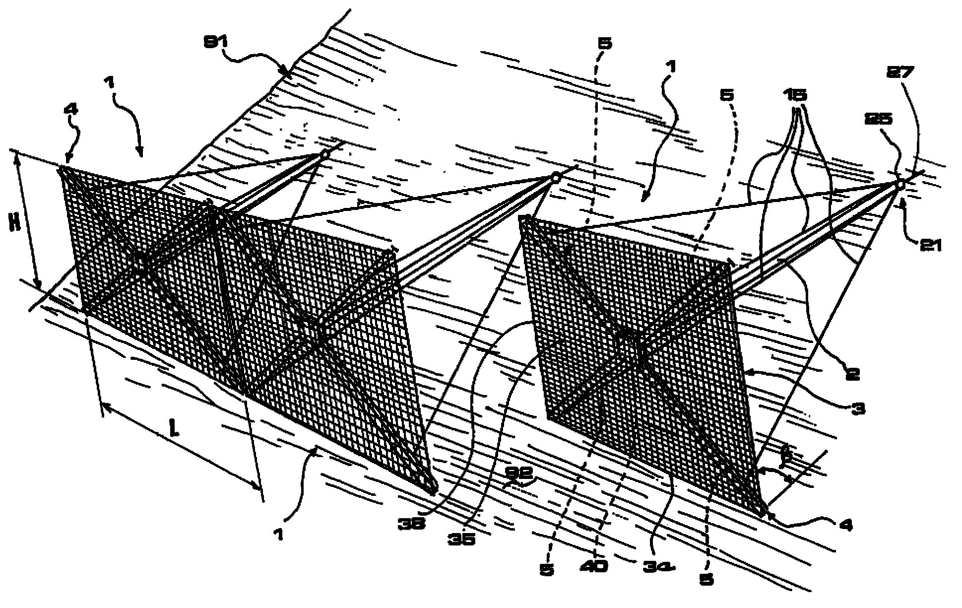 Retaining device