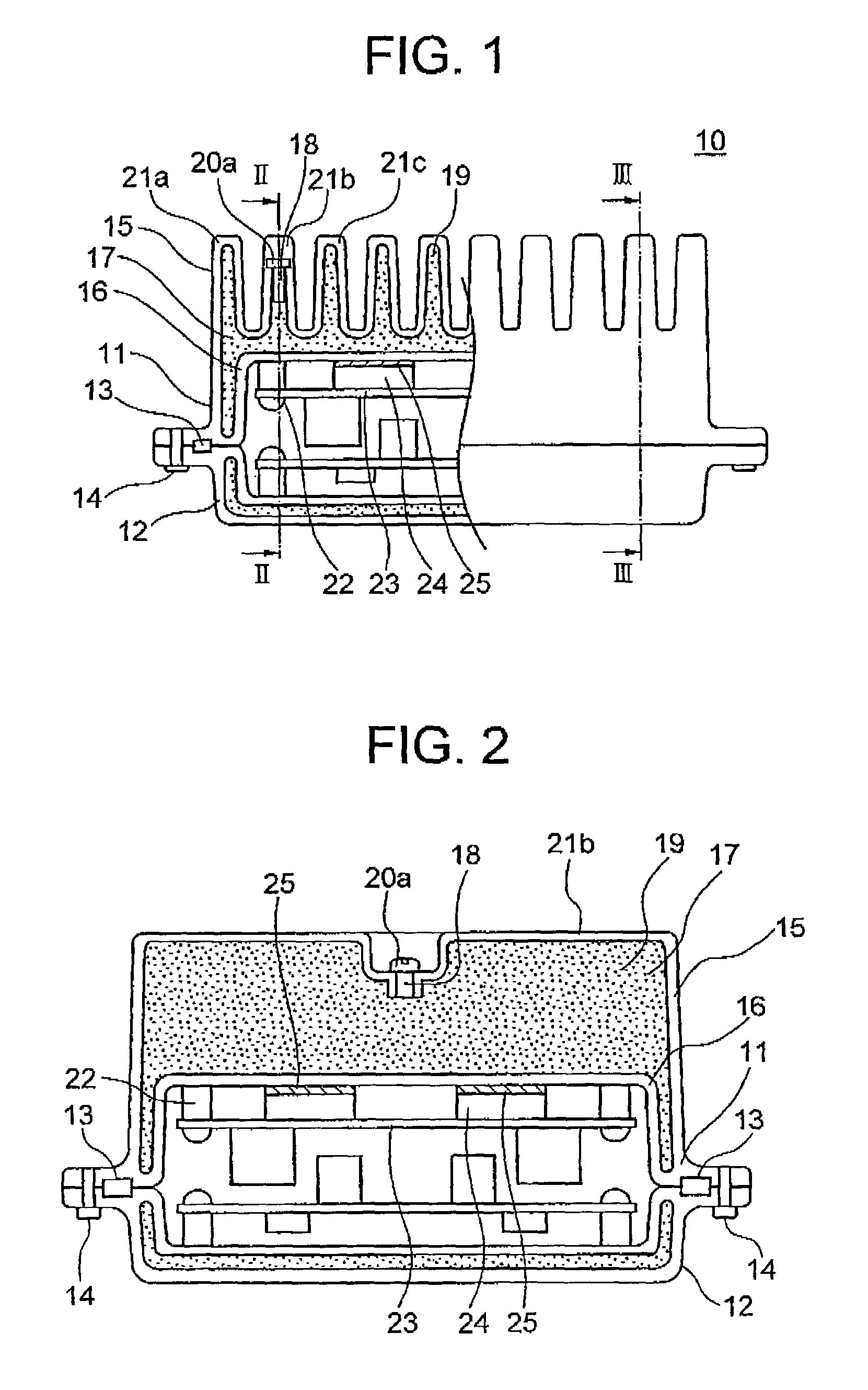 Telecommunication device including a housing having improved heat conductivity
