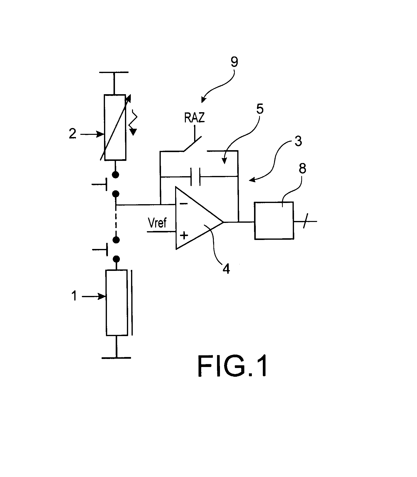 Electronic device for baselining the current emitted by electromagnetic radiation detectors