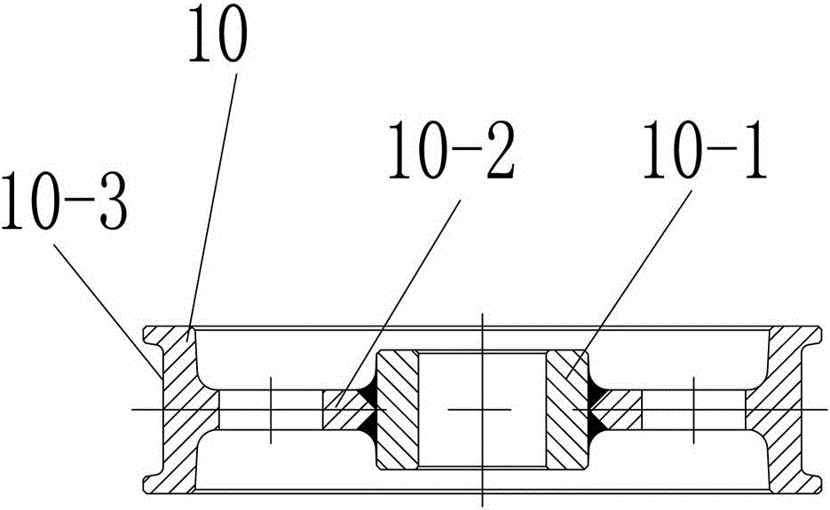 Hot-rolled wheel and manufacturing method