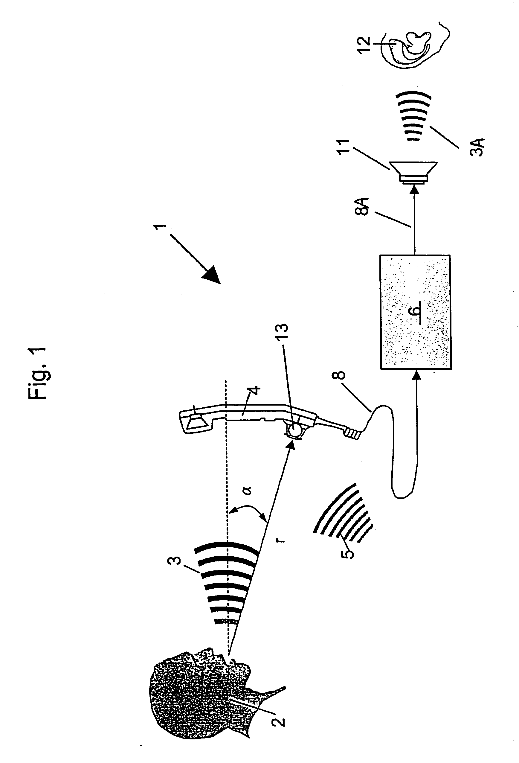 Method and apparatus for improving the quality of speech signals transmitted in an aircraft communication system