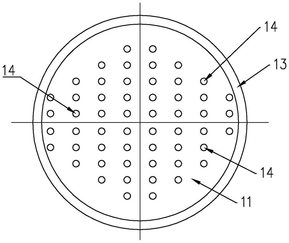 High-temperature fused salt storage tank capable of freely stretching out and drawing back to release thermal stress