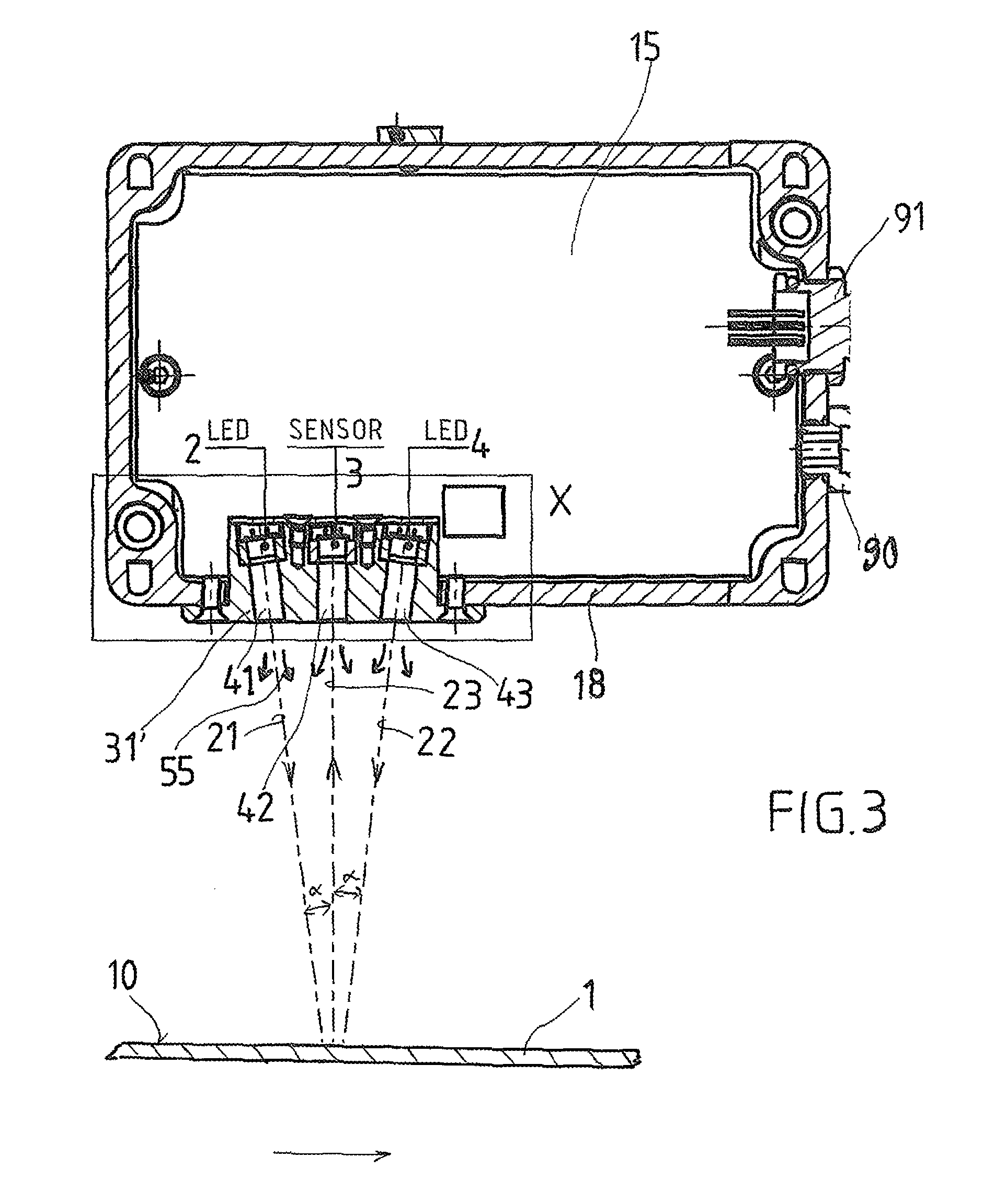 Device for determining the water content of a target