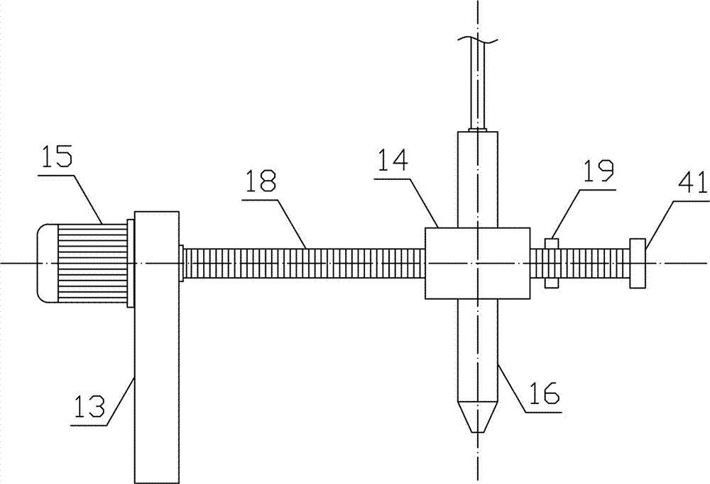 Iron bar automatic segmenting mechanism