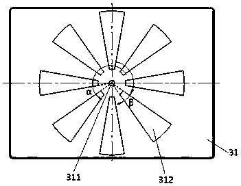 Extractor hood adjustable in air inlet area and control method thereof