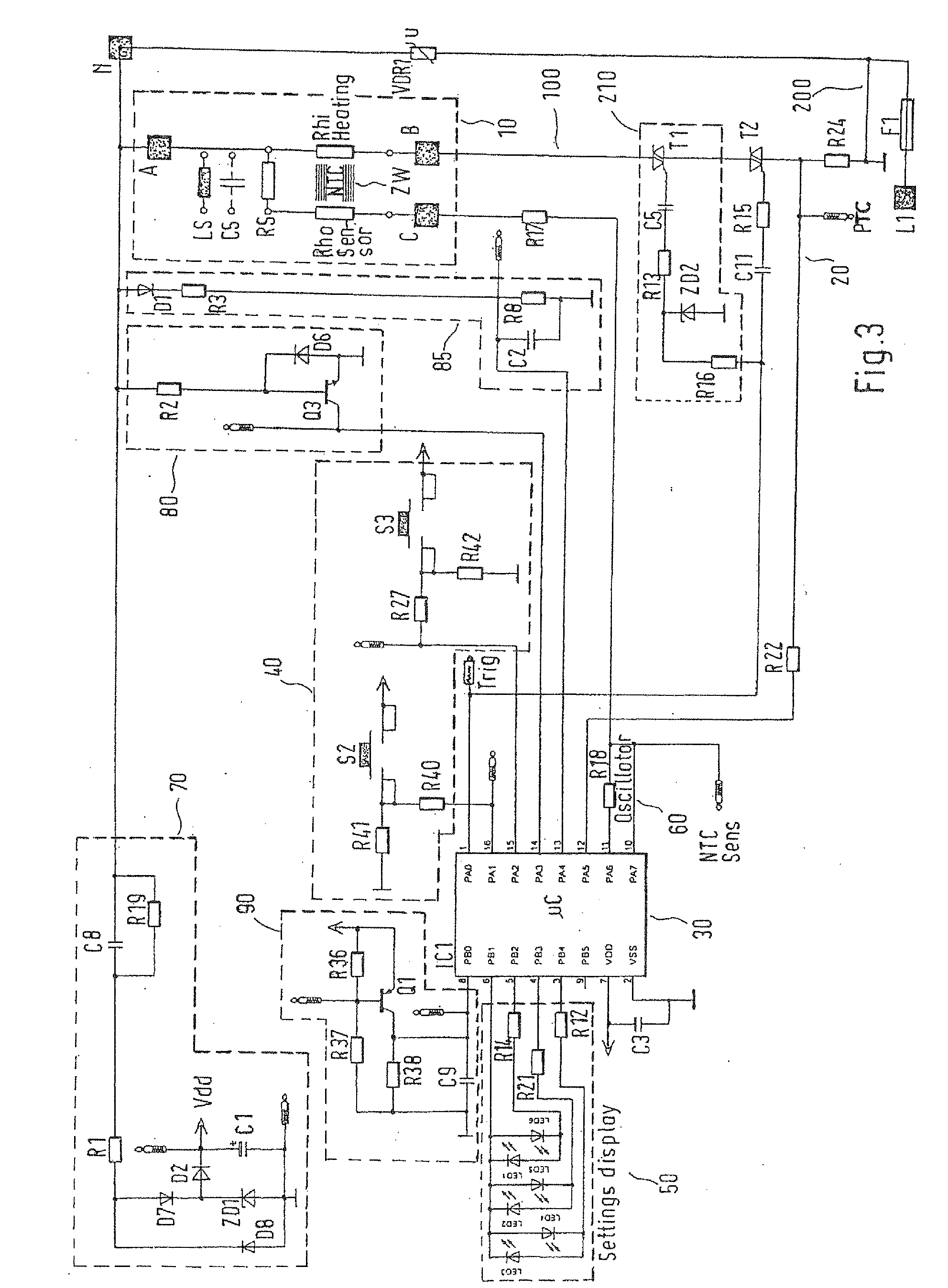 Pliable heating device