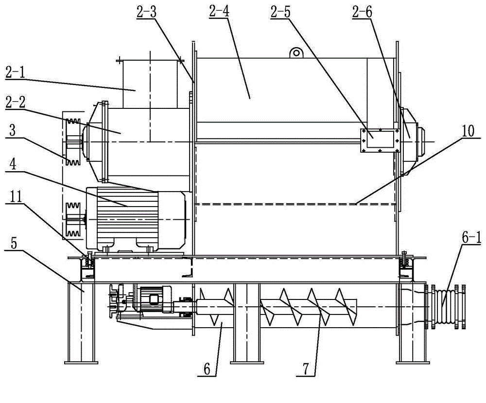 Automatic organic refuse smashing and sorting device