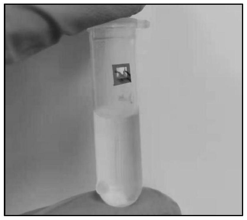 Method for cleaning away small-size pore powder of PEEK material 3D printing product