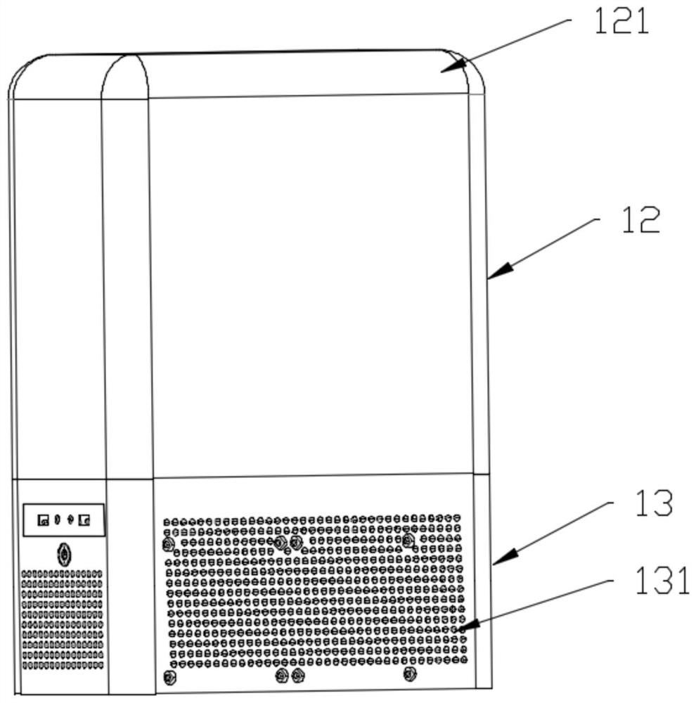 Sealed spraying heat dissipation type computer case