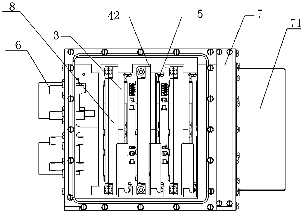 An onboard airtight cooling conduction chassis