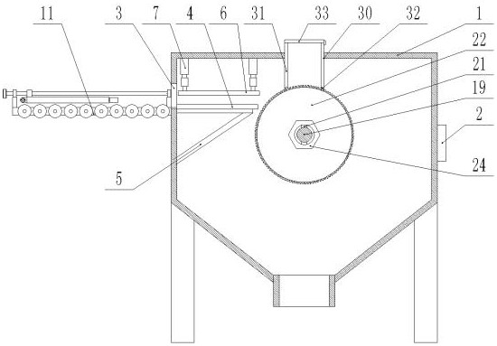 A wood-plastic composite crushing and recycling device