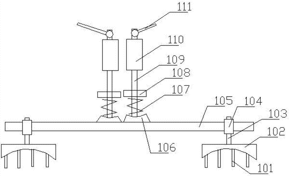 Combing machine with automatic feeding function