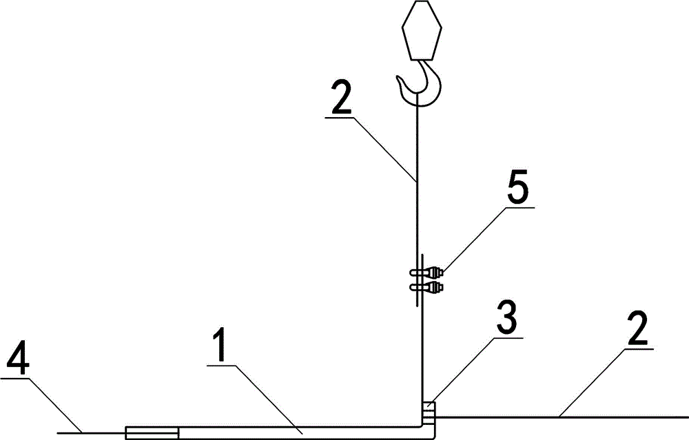The method of hoisting the guide pipe with the lifting buckle device of the pouring pile concrete guide pipe
