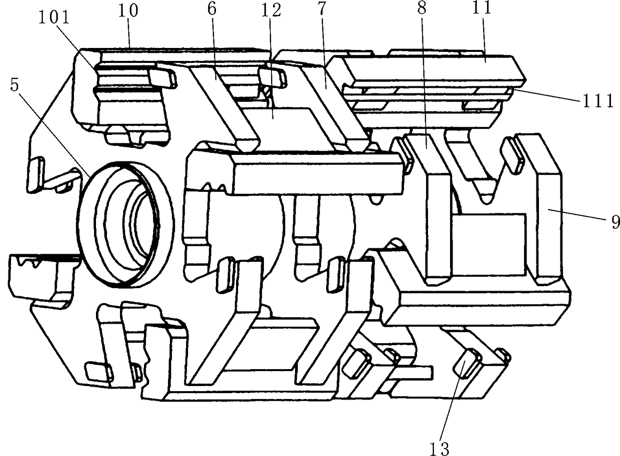 A double chamber crusher for sand making