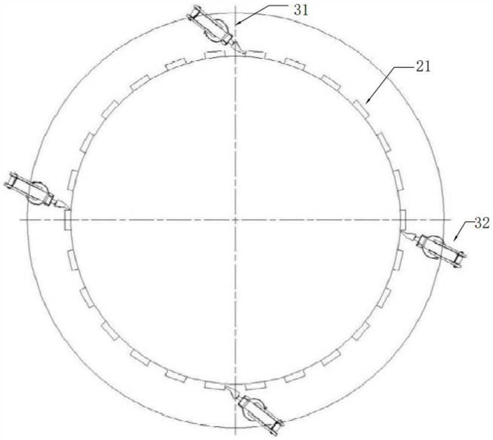 Opening and closing device of cone crusher