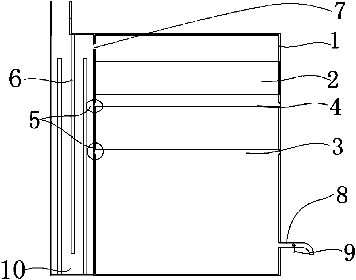 Two-stage drinking water filtering device