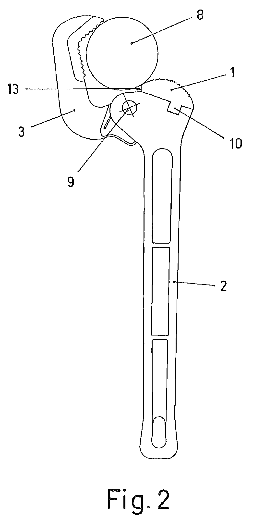 Manual wrench for actuating cylindrical elements