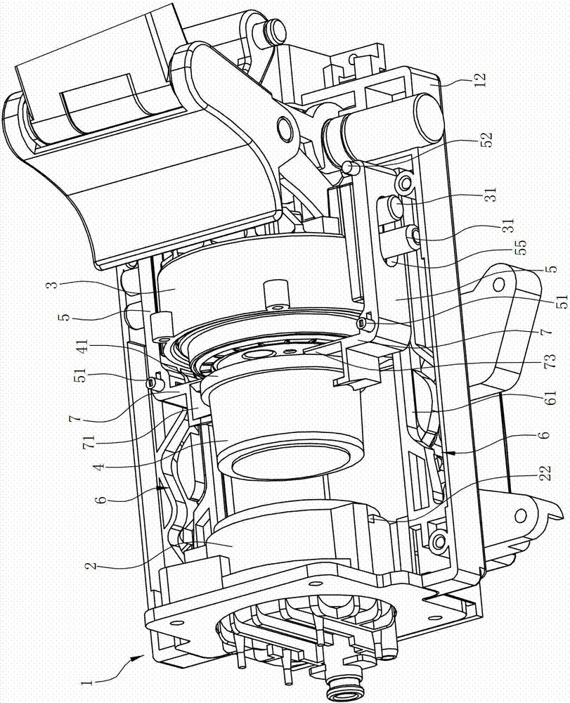 Automatic package removing mechanism of beverage manufacturing device