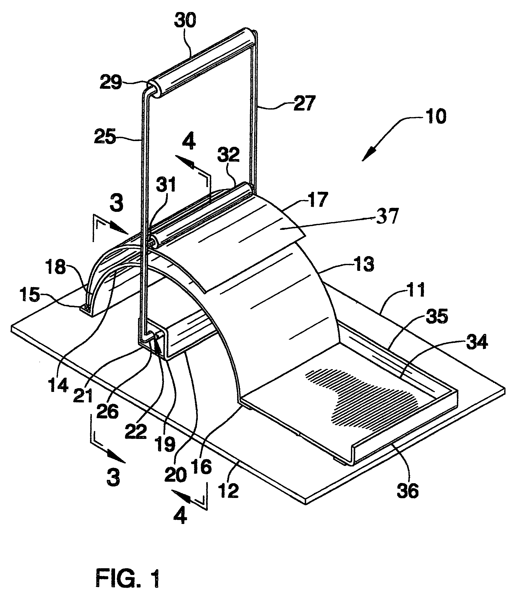 Crab meat extracting apparatus