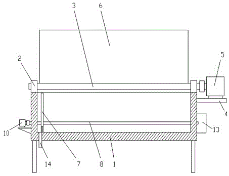 Cattle drinking trough with flipping cover and automatic cleaning device