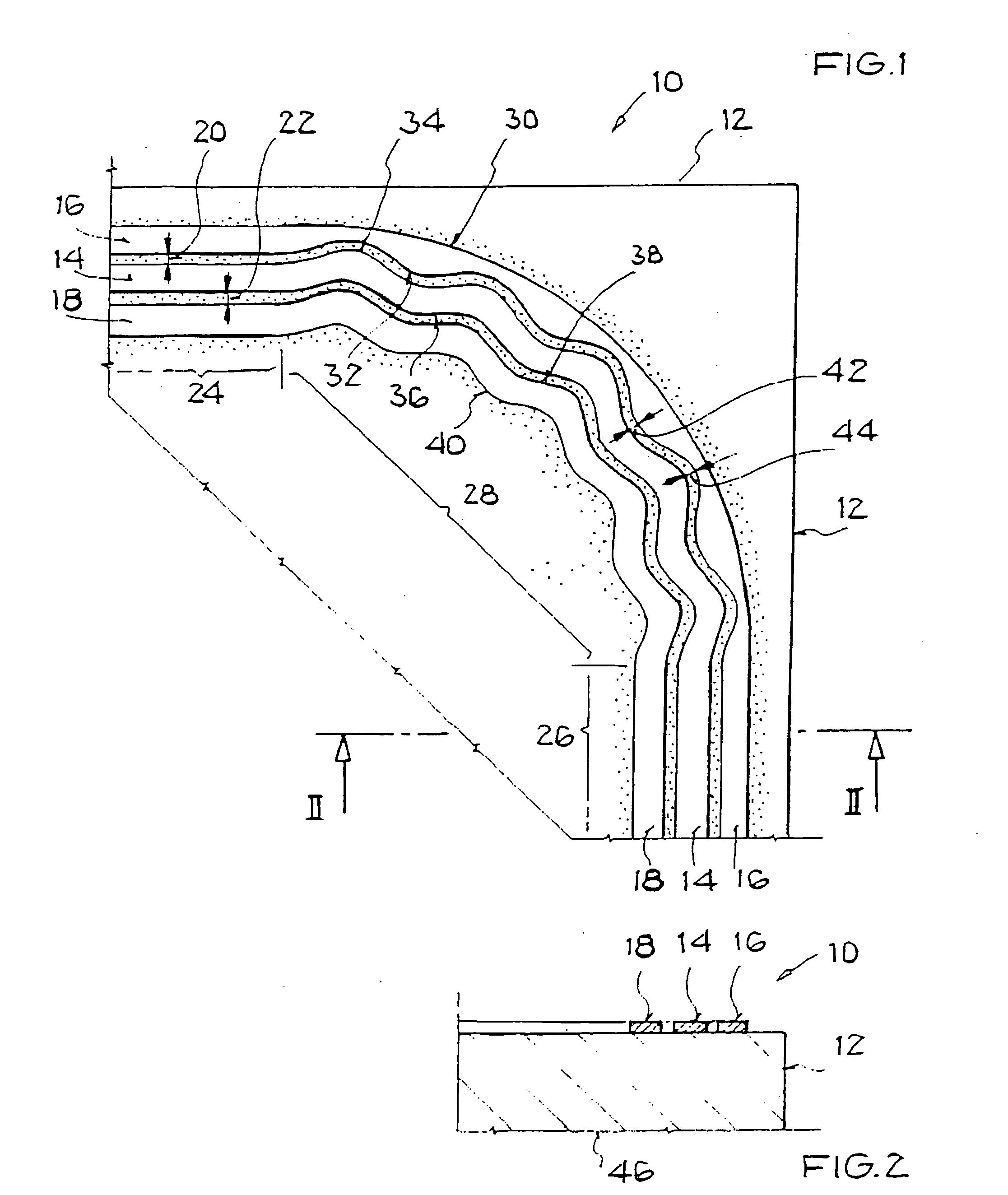 Planar microwave line with a directional change