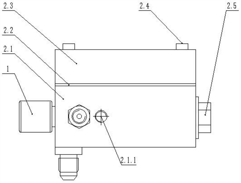 A solenoid valve pressure buffer device and pressure buffer method