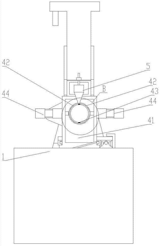 Laser cutting equipment for cutting pipes