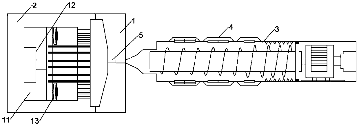 Injection mold and method for injection molding of plastic slippers