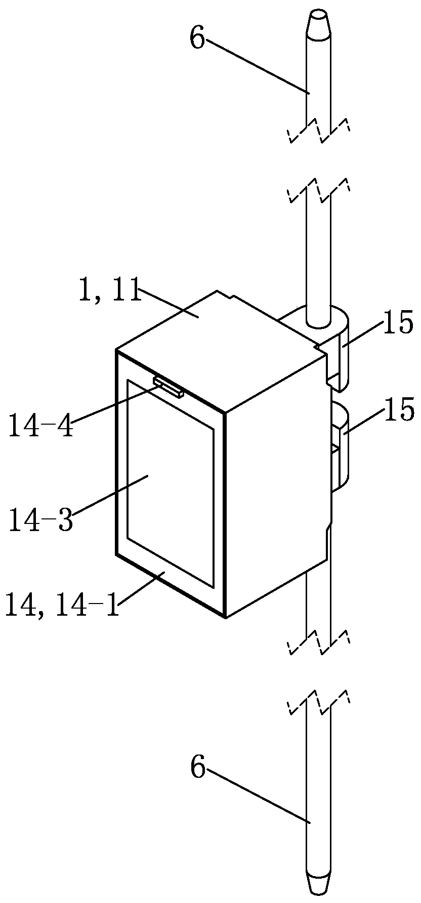 Door lock structure of push-pull type ring main unit