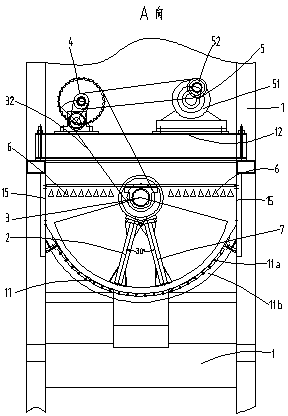 Swing type broken bag sorting machine with spraying structure