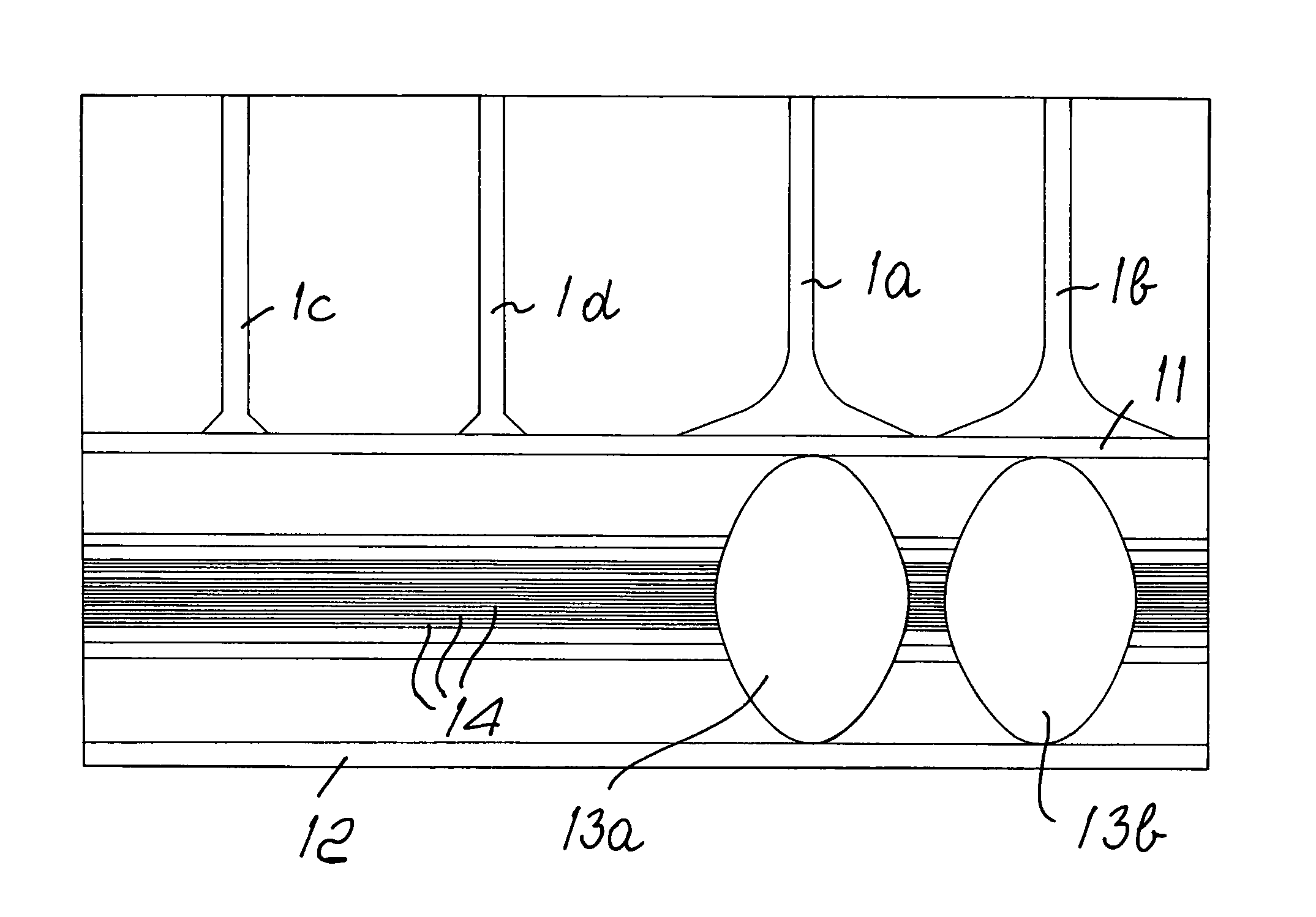 Method for manufacturing knitted articles with a circular knitting machine for forming items of clothing without lateral seams