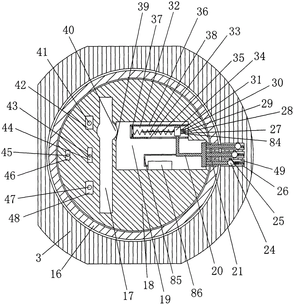 Ice ball lock system capable of achieving active locking