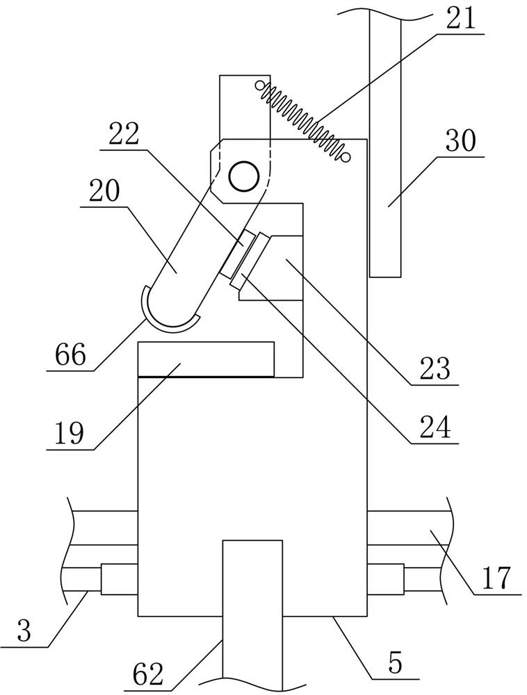 Fabric cutting device for chemical fiber quilt production