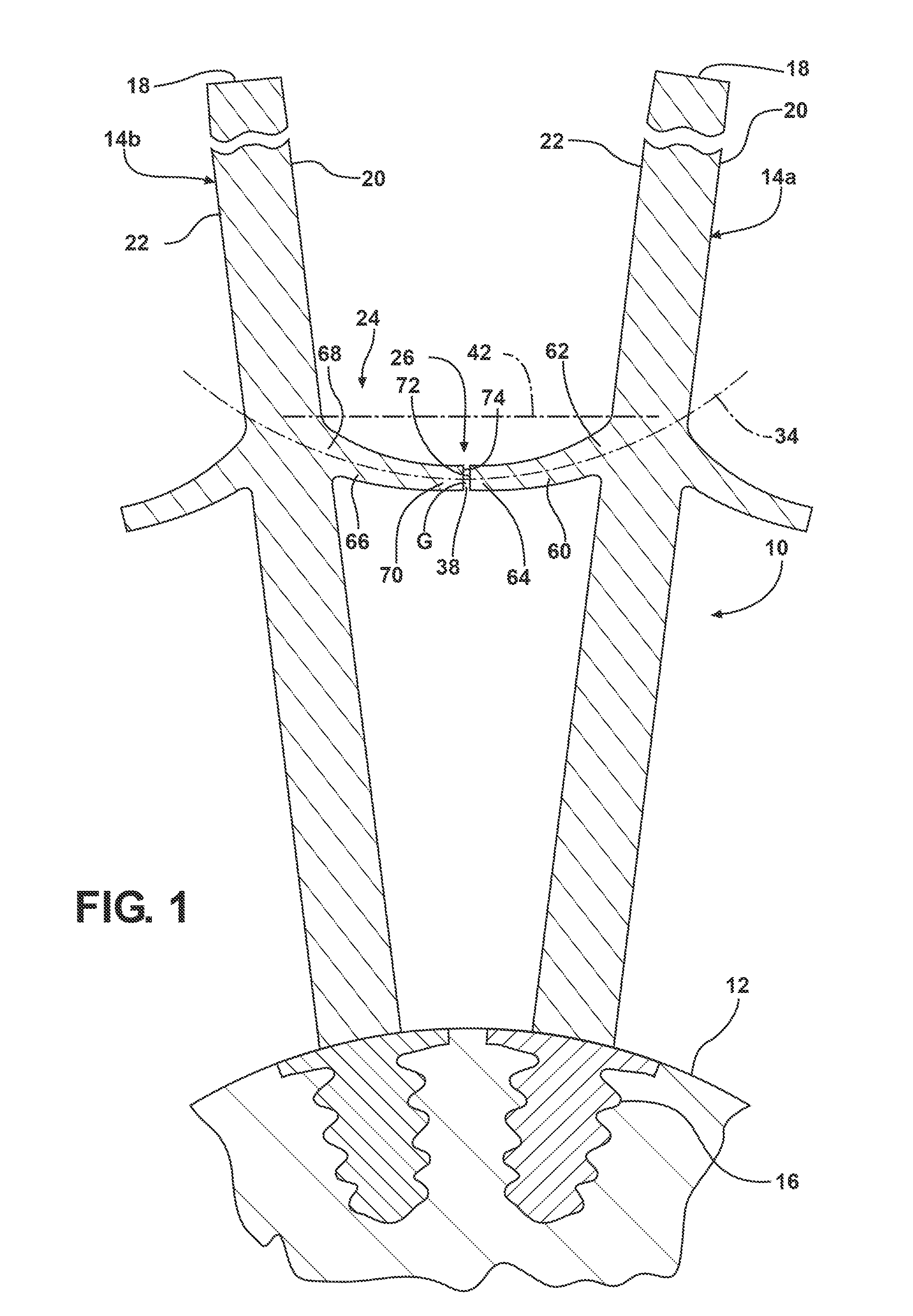 Turbine blade damping device with controlled loading